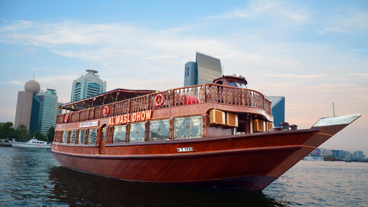 Why Most People Fail at Dhow cruise Dubai: