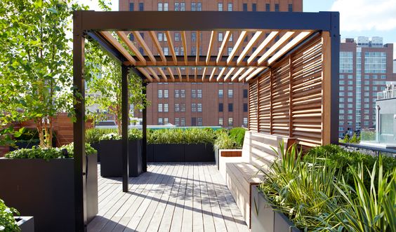 How to Choose the Right Decking for Your Outdoor Space