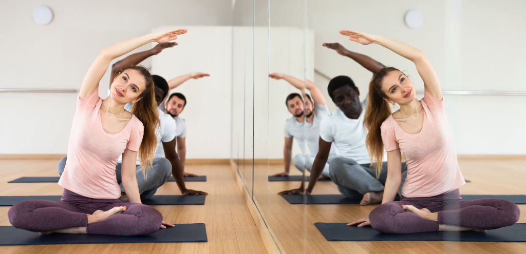 3 person yoga poses with family
