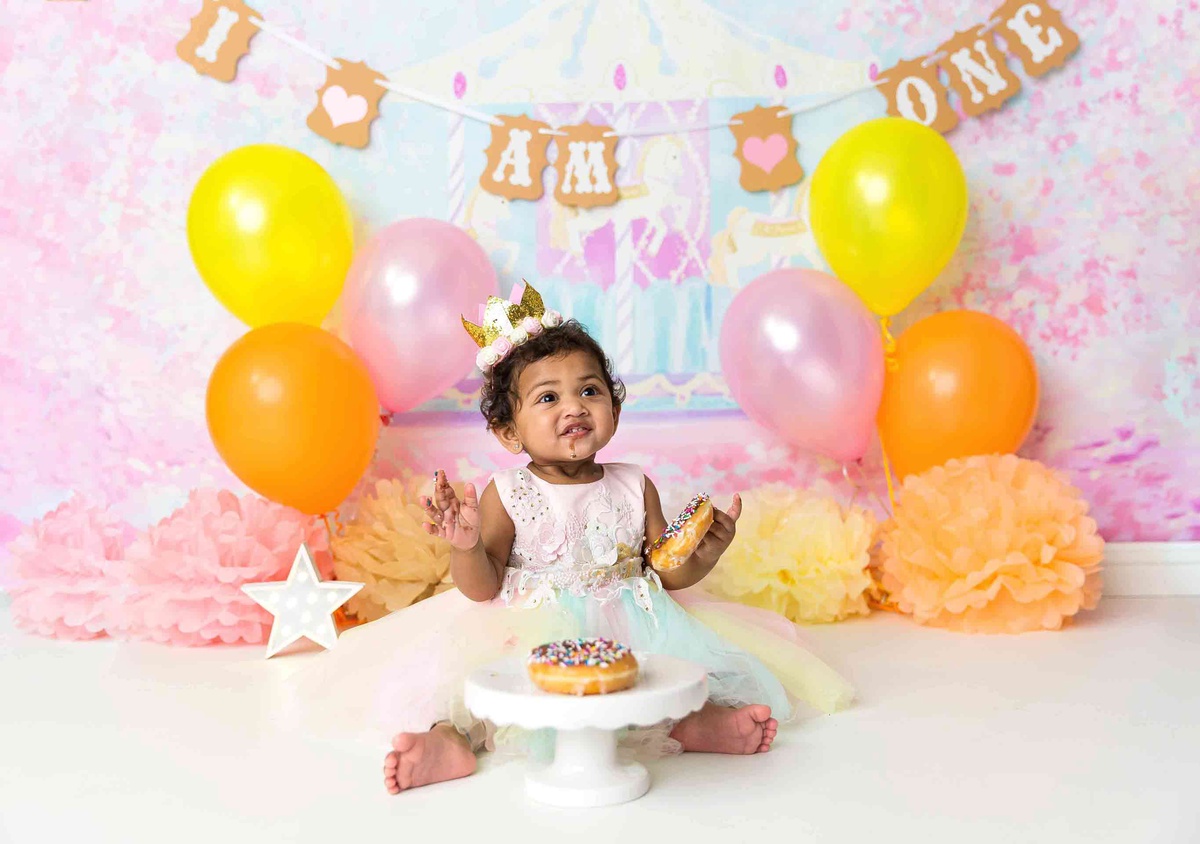 Cake Smash Photography- A New Way First Birthday Celebration Of Your Little One.