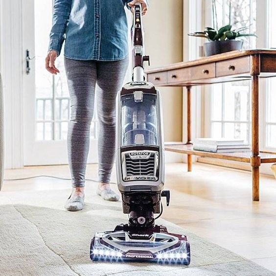 How long can you run a vacuum cleaner?