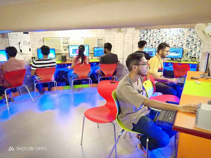 Which is the best graphic designing institution in Kolkata?