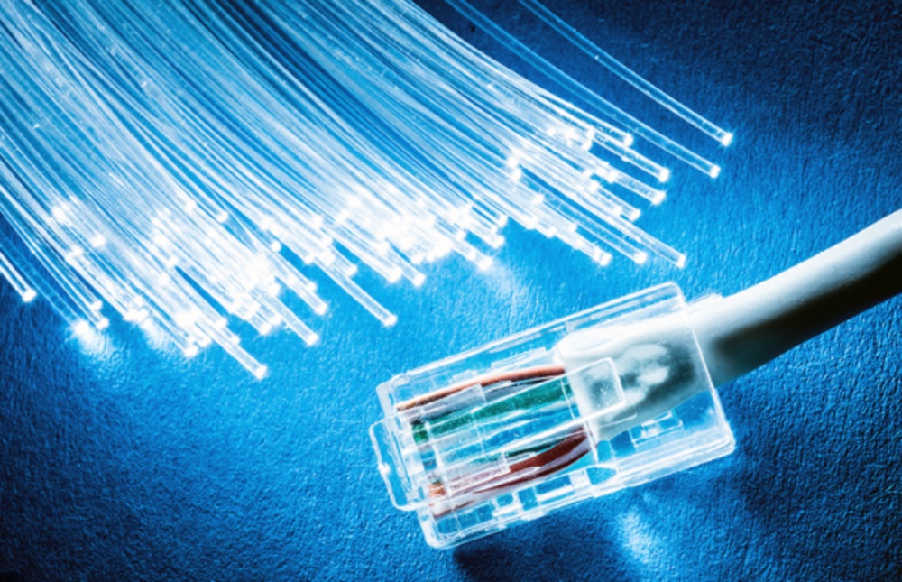 Introduction to ADSS fiber optic cable.