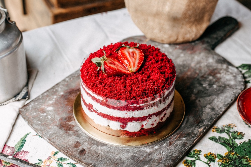 8 Alluring Ideas To Order Cake Online To Make A Day Memorable