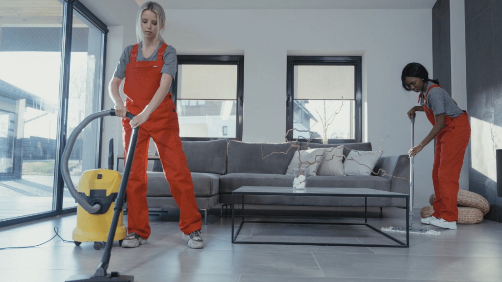 Choosing the Right Move-in House Cleaning Service Provider