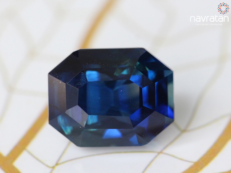 Why Should You Wear A Blue Sapphire Gemstone? 