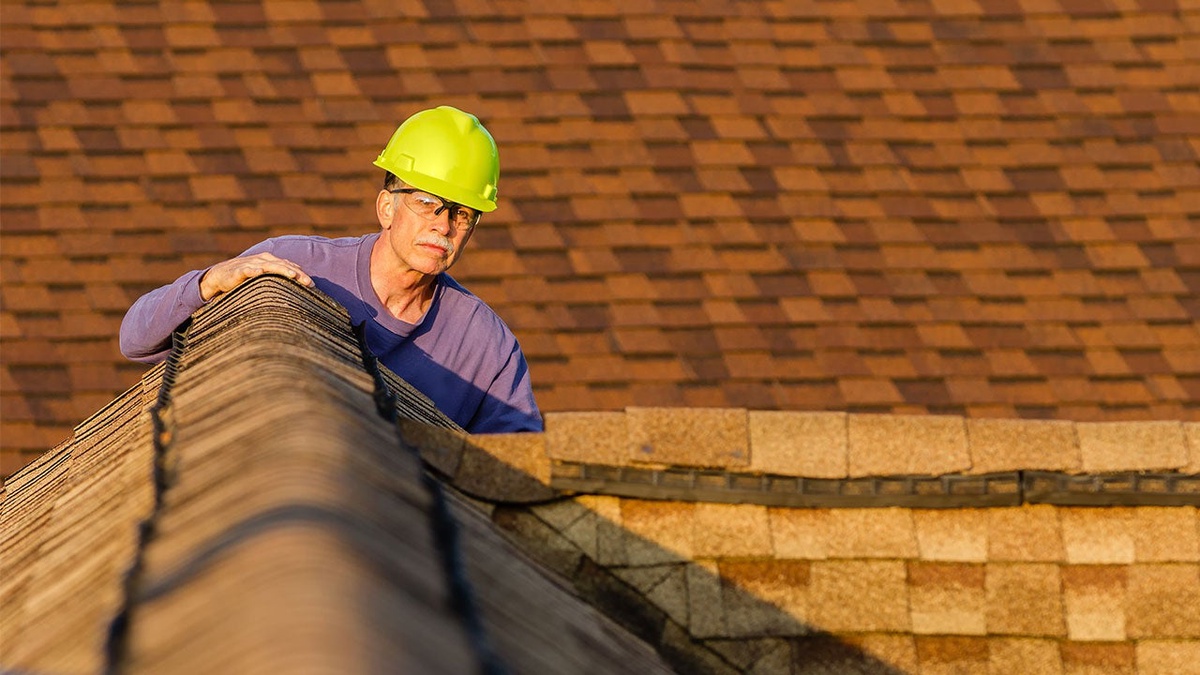 The Advantages of Hiring A Roofer in Temple City