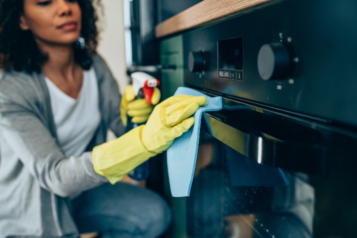 Spring Cleaning Tips: How to Get Your Home Ready for Professional Cleaners