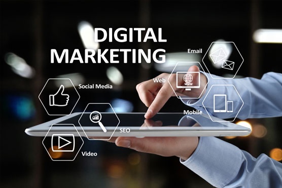 Top 5 Advantages Of Working With Digital Marketing Firm