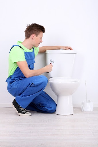 Top 5 Reasons Your Leaky Toilet Needs A Plumber