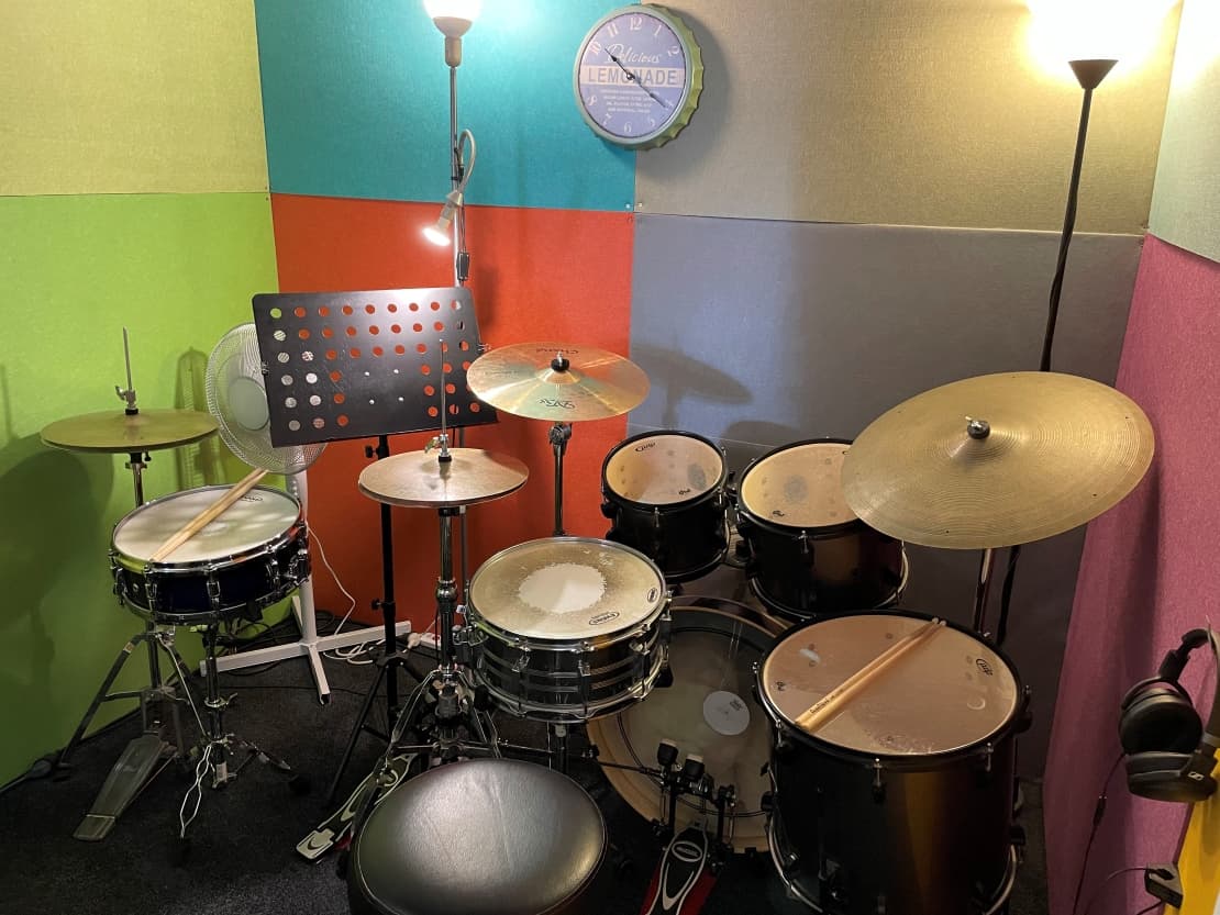 5 Tips For Nailing Your First Drum Lesson