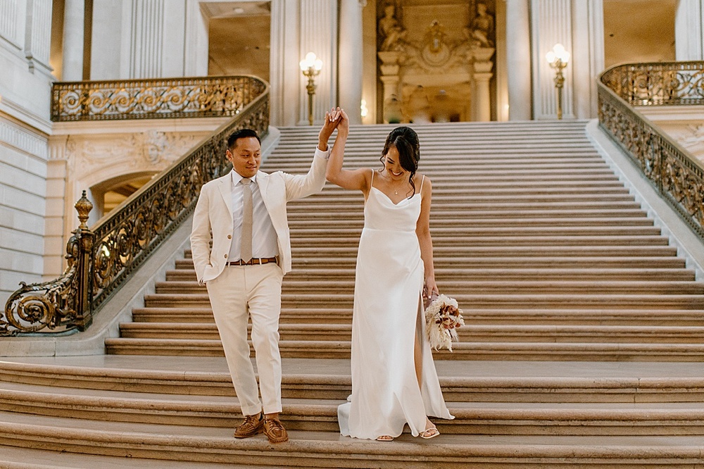 SF City Hall Wedding Pictures for 2022
