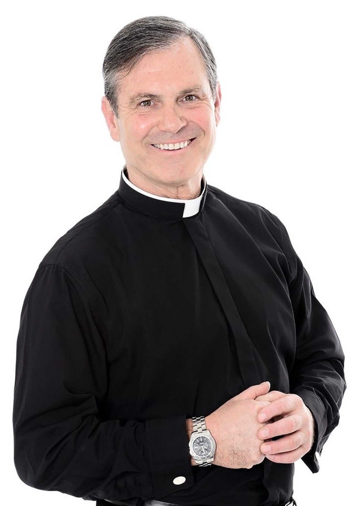 The Ultimate Guide to Shopping for Clergy Shirts for Men