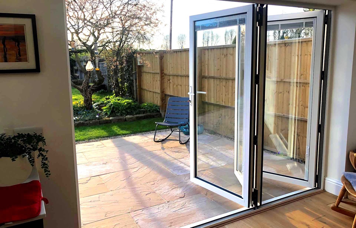 How Are Aluminium Bifold Doors Manufactured?