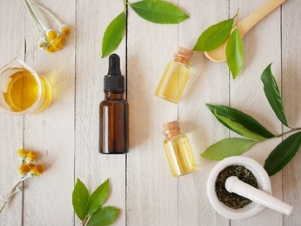 Natural Solutions: How Carrier Oils Can Improve Your Skin