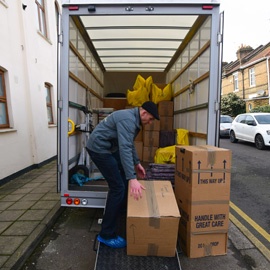 What to look for before hiring a removal company