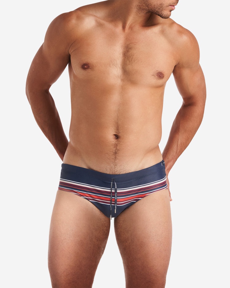 A Guide To Choosing The Right Mens Swimwear Briefs
