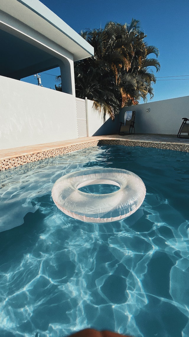 Is a fiberglass pool better?