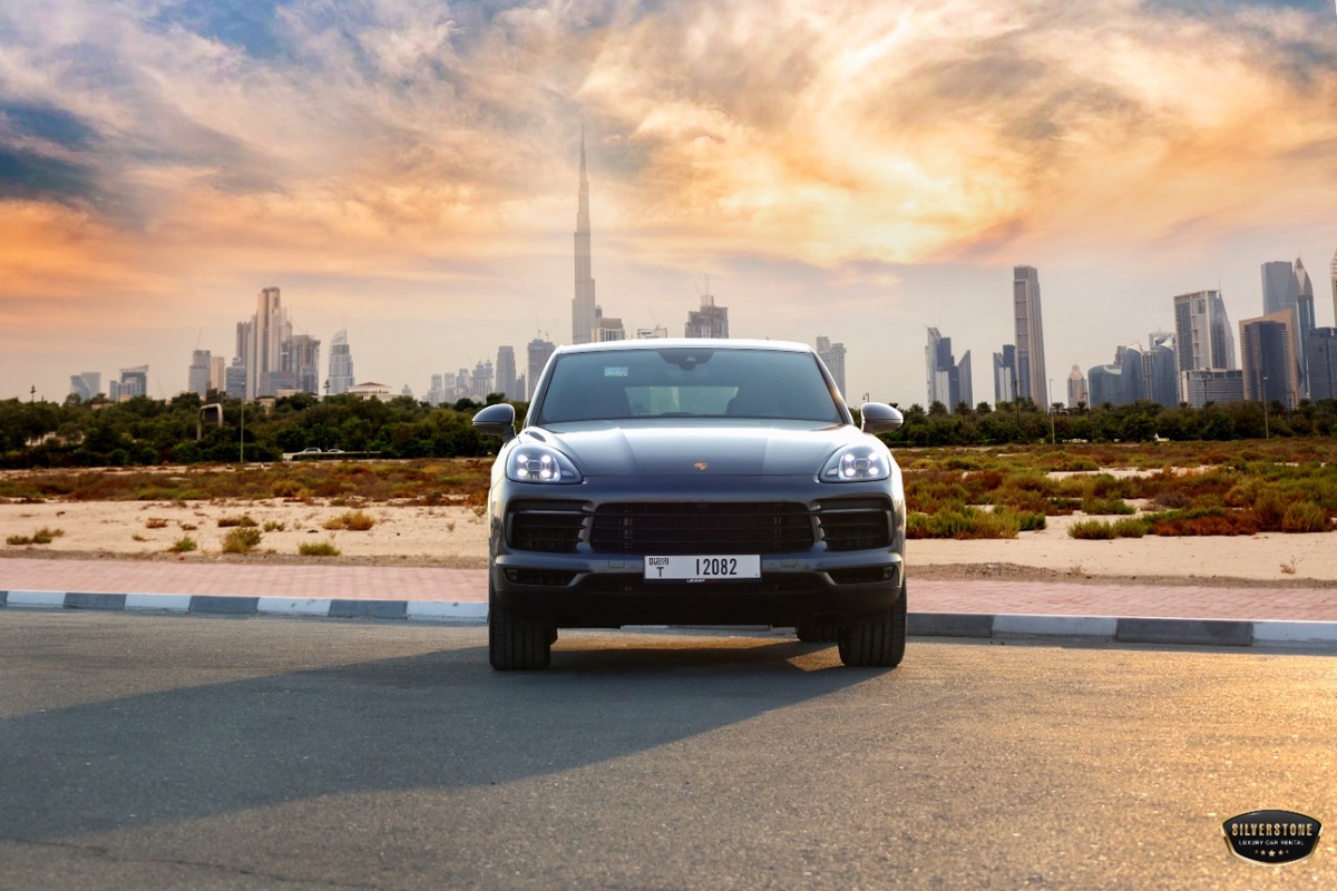 Porsche Driving Experience in Dubai
