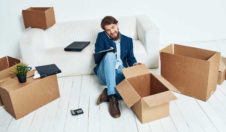 Top 5 reasons for donating  your furniture while planning a move