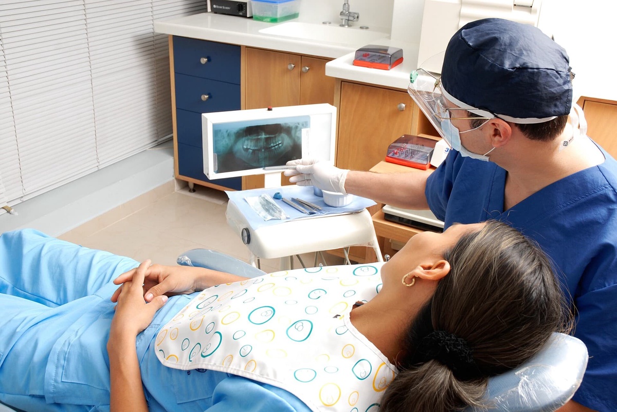 5 Benefits of Visiting a Dentist Main Line