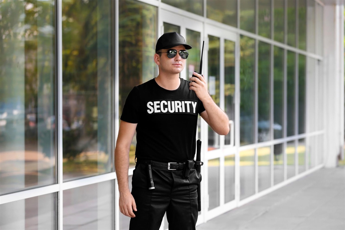 The Top 5 reasons to opt for a Private Security Guard Service in Malaysia