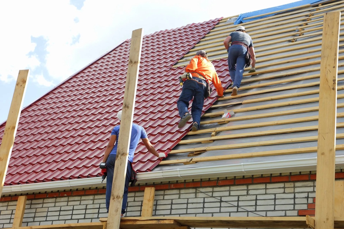 7 Reasons to Hire a Professional Roofer in Garland