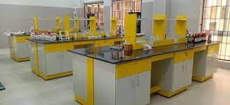 What are the properties of laboratory benches?