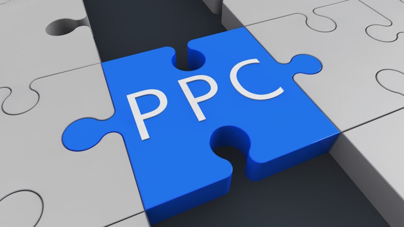 What is difference between PPC and SEO?
