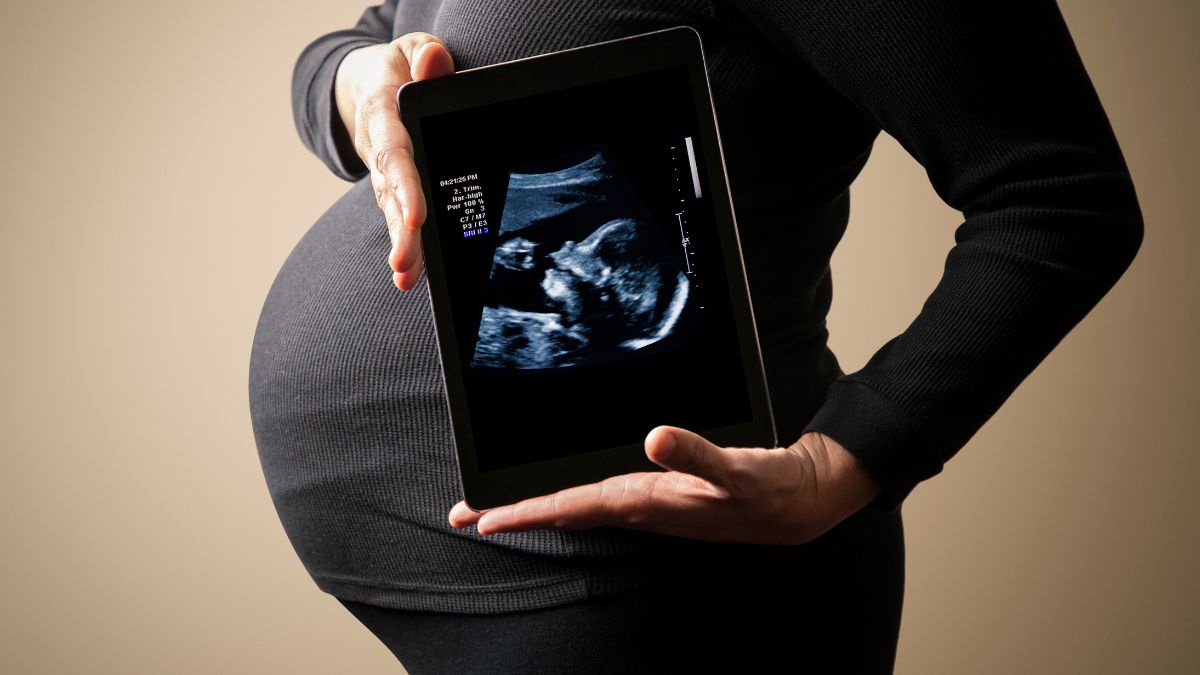 Calculate your week-by-week pregnancy update using the pregnancy calculator