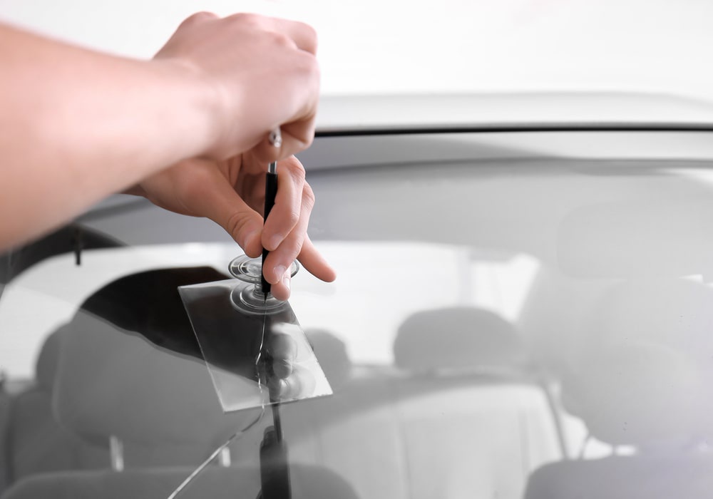The Benefits of Quick and Easy Windshield Repair