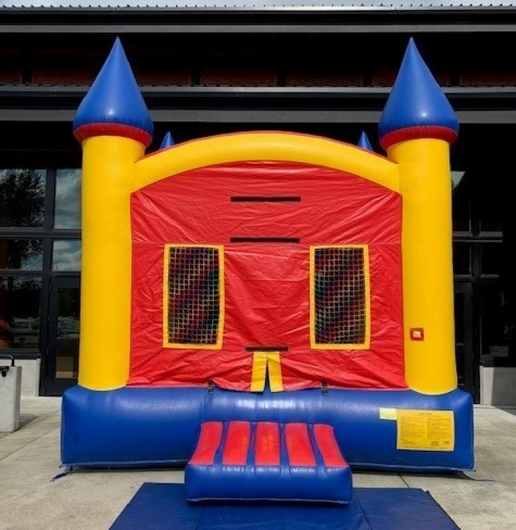 Creating Memorable Events with Bounce Houses