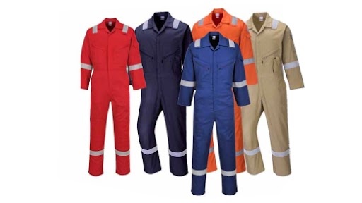The Future of Fire Retardant Workwear: New Innovations and Trends