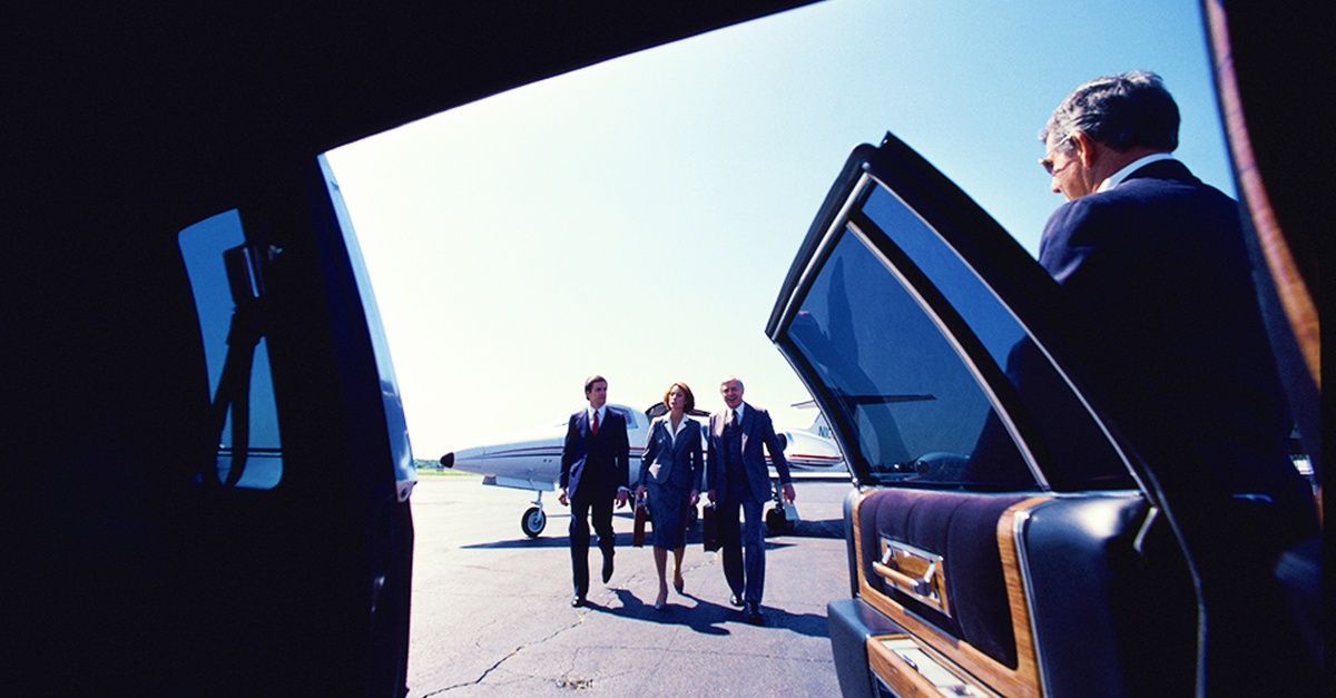 We Provide Luxury Limo and Car Service from (JFK) Airport to Barton, NY