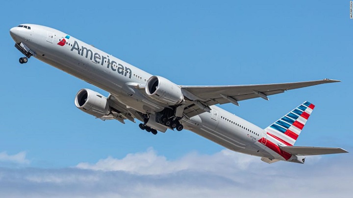 ¿Cuál es el número de teléfono de American Airlines en español?