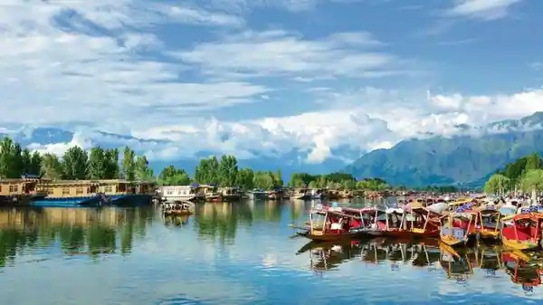 5 Must-Visit Places in Kashmir for Nature Lovers