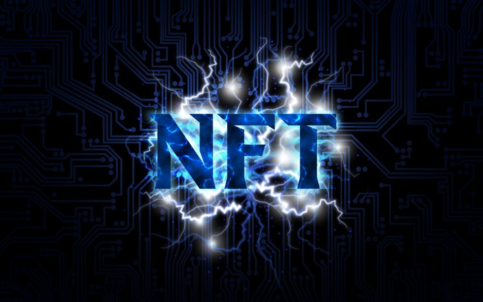 What is the difference between the traditional and the NFT marketplace?
