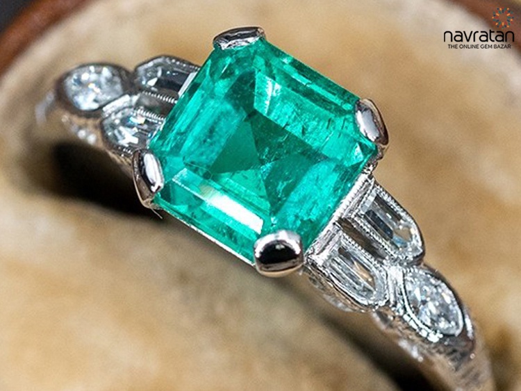 The Allure of Colombian Emeralds: A Comprehensive Guide to Properties, Quality, and Value