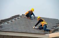 WHY SHOULD I CHOOSE A LOCAL ROOFER?