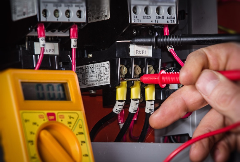 The Importance of Knowing the Difference Between Electrical Repair and Maintenance