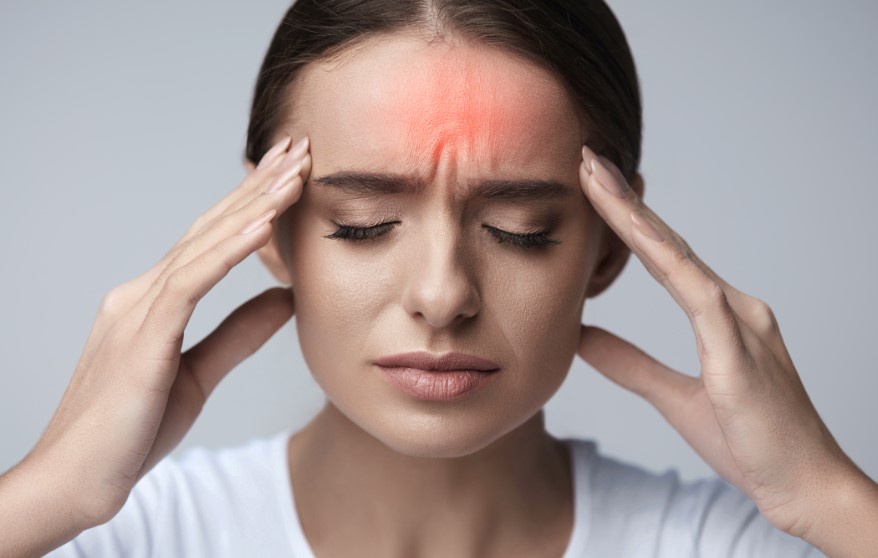 How to Manage Your Migraine at Home? Self-Help Tips!