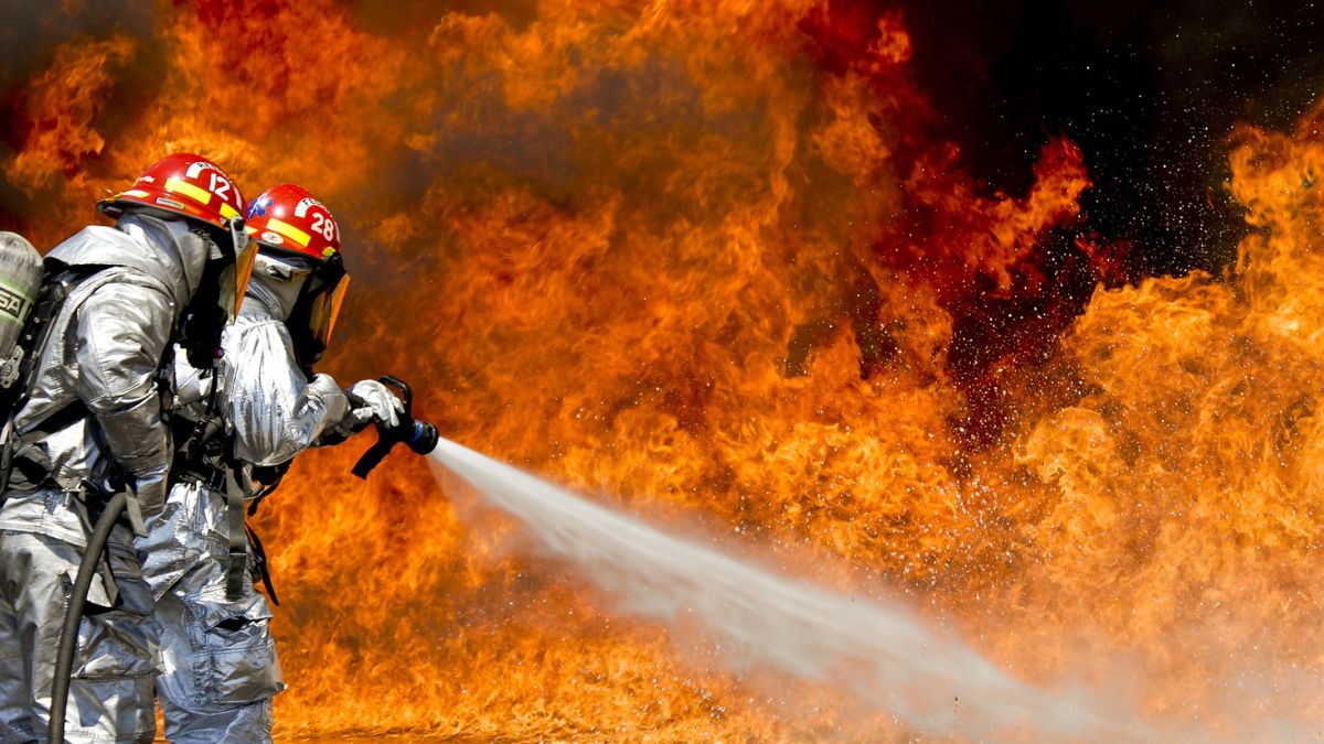 The Role of Technology in Modern Fire Fighting Services in Dubai