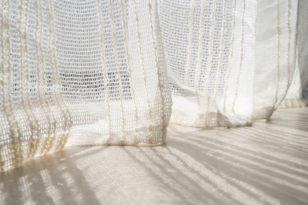 Effortless Elegance: Discovering the Benefits of Motorized Curtains