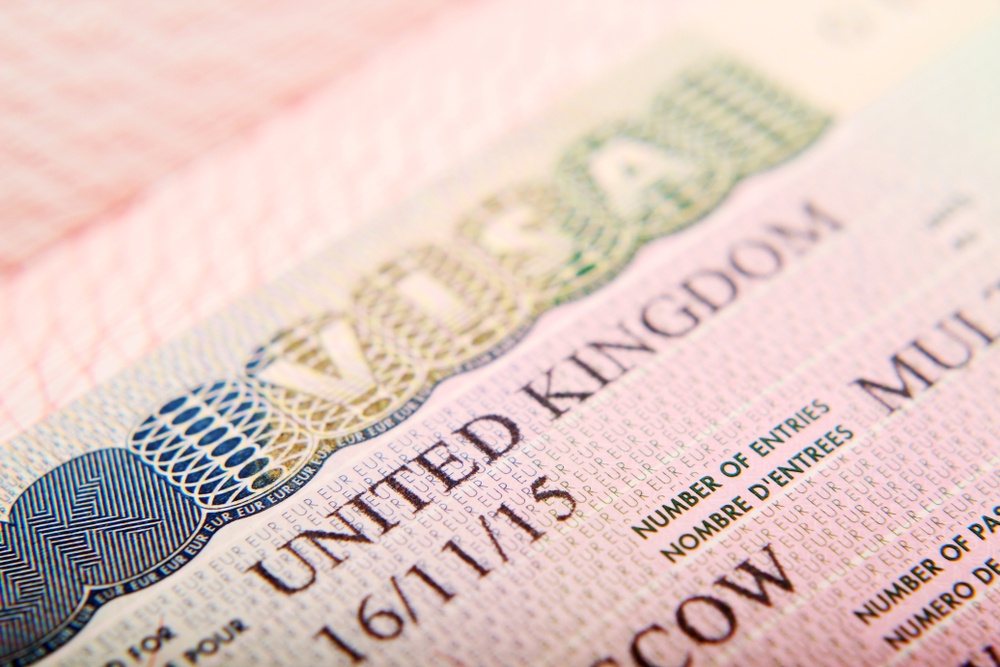 "Visiting the UK? EEA Family Permit Ensures Smooth Travel with Loved Ones"