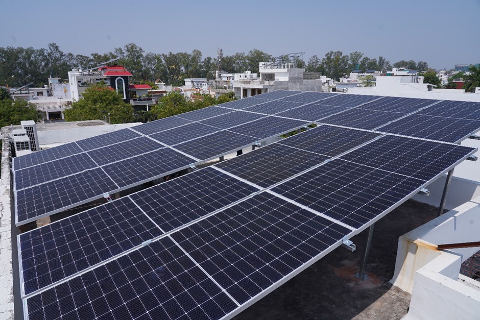 10 Best Solar Panels in India : A Detailed Guide