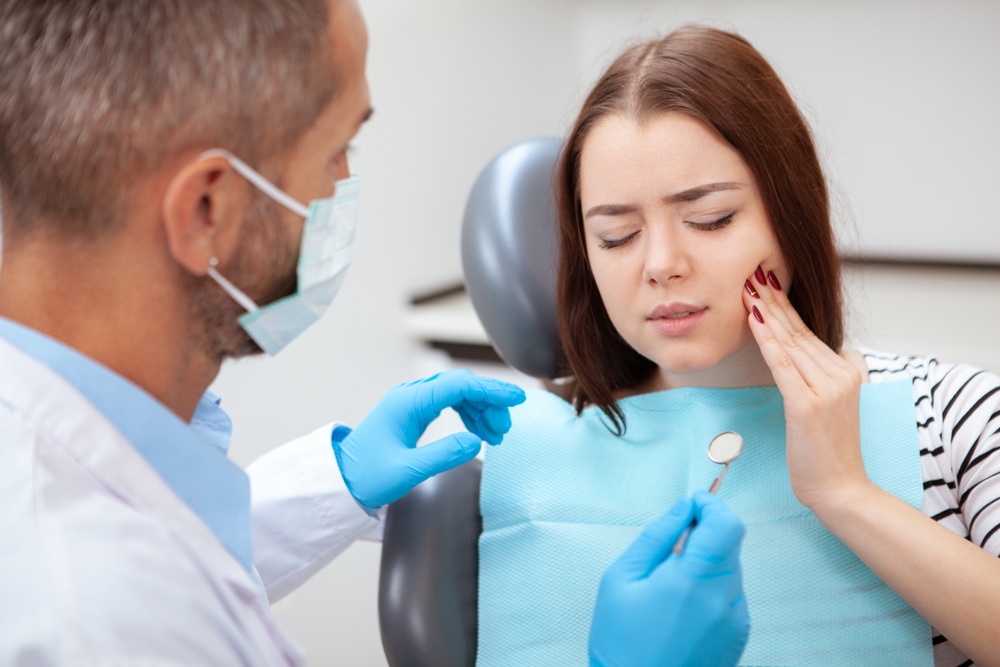 Potential Causes of Tooth Pain & When to Seek Emergency Care
