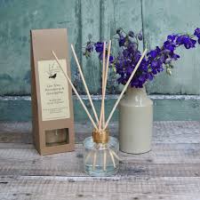 Improve Your Company's Image With Tailored Reed Diffuser Packaging Featuring Your Company's Logo
