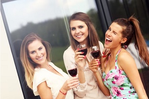 Wine Wonderland: Discovering Texas's Finest Wineries with Guided Transportation