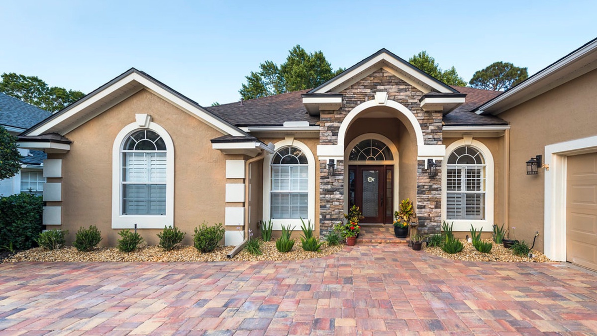 Choosing The Right Paver Materials For Your Dream Driveway