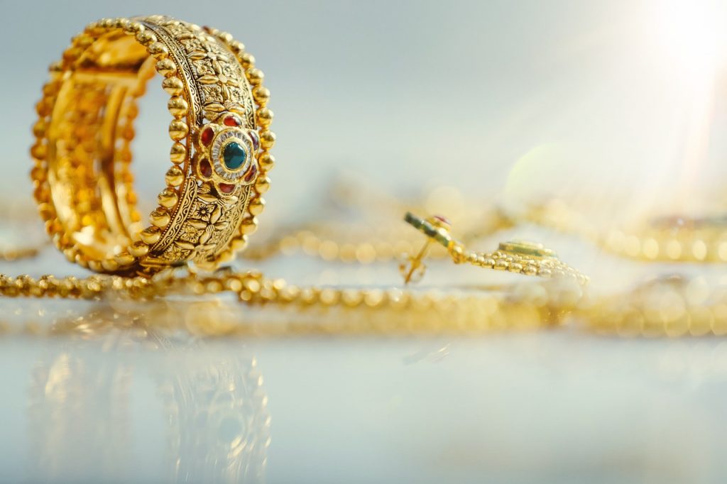 Unlocking Financial Potential: Exploring the Benefits of Loans Against Jewelry